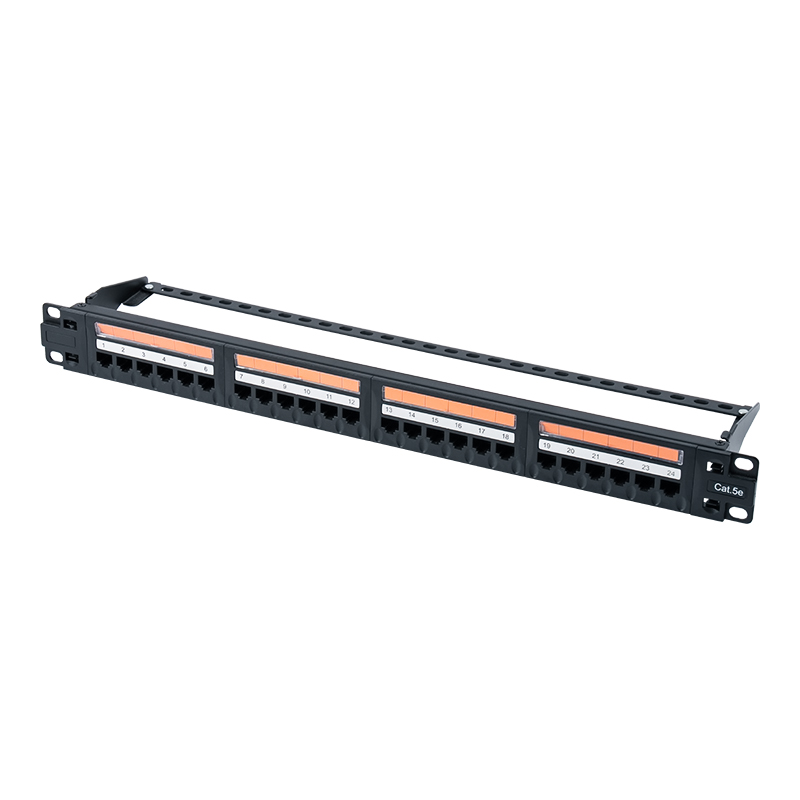 Cat5e 19-inčni 1U nezaštićeni patch panel s 24 priključka (plastični prozor na preklop) SP-3410D24-C5E
